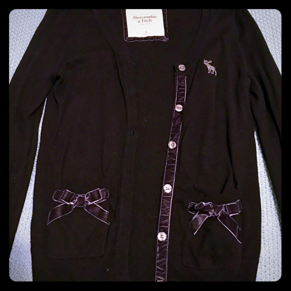 Ambercrombie and Fitch Cardigan.